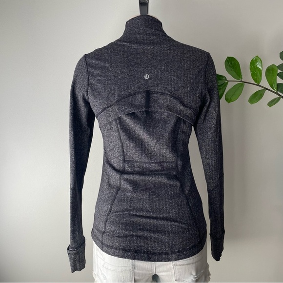 Lululemon Define Jacket Herringbone Grey Size 8 EUC - Picture 5 of 13